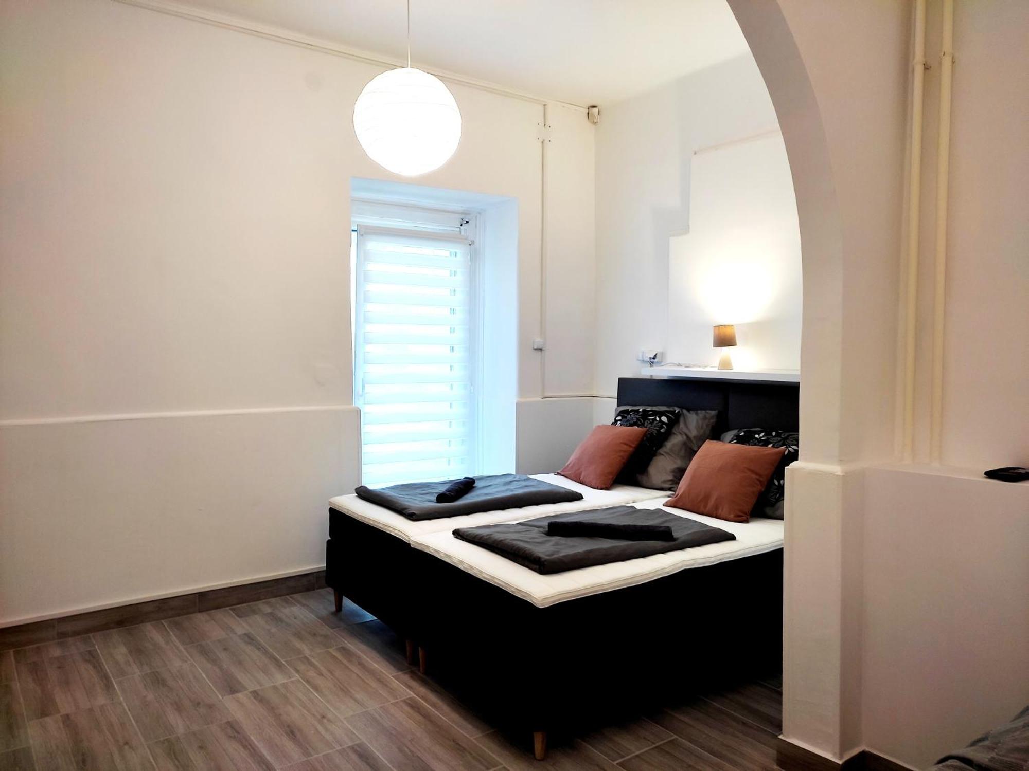 Dunapart Apartment Vác Buitenkant foto